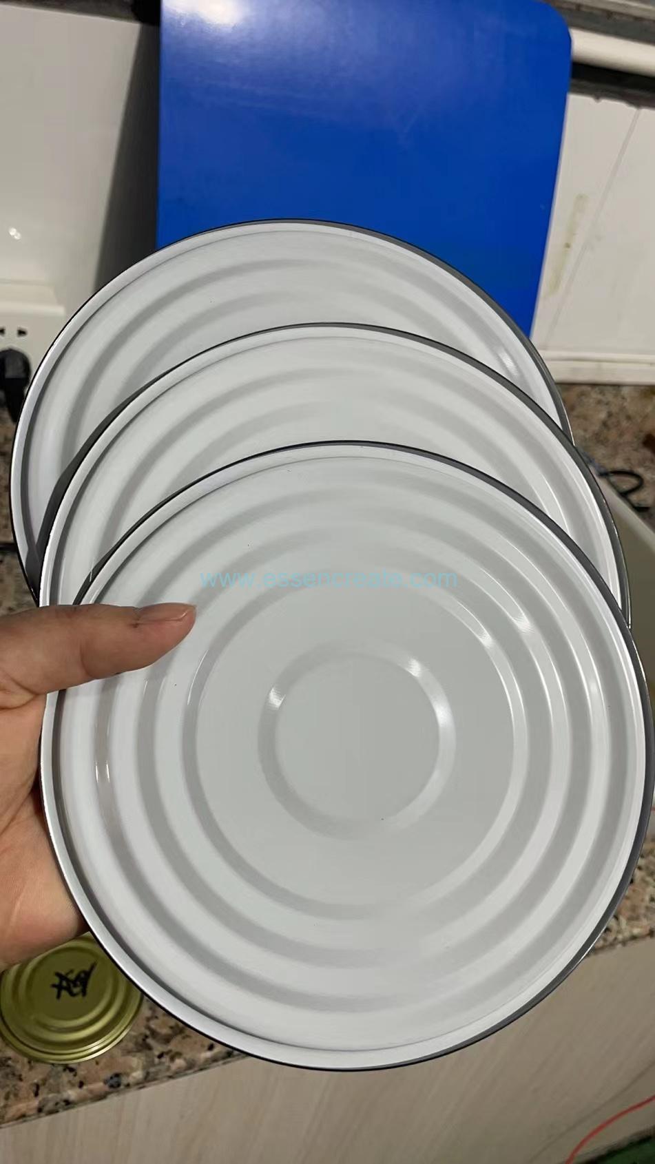 金属製の蓋